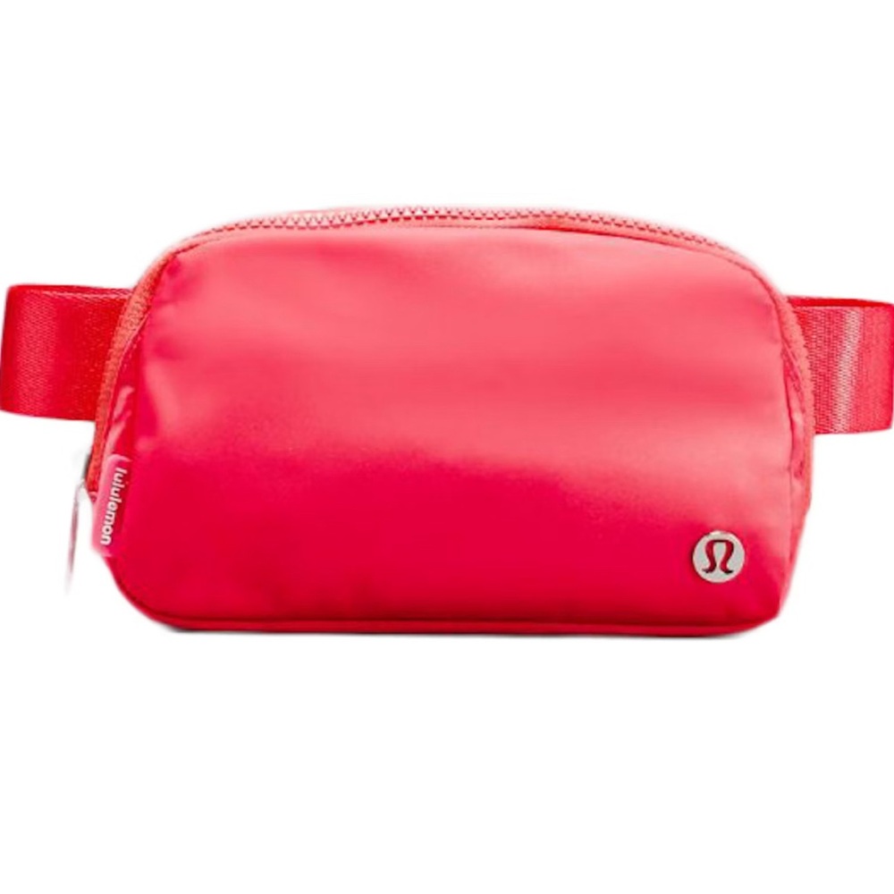 Lululemon Everywhere Belt Bag Crossbody Bag